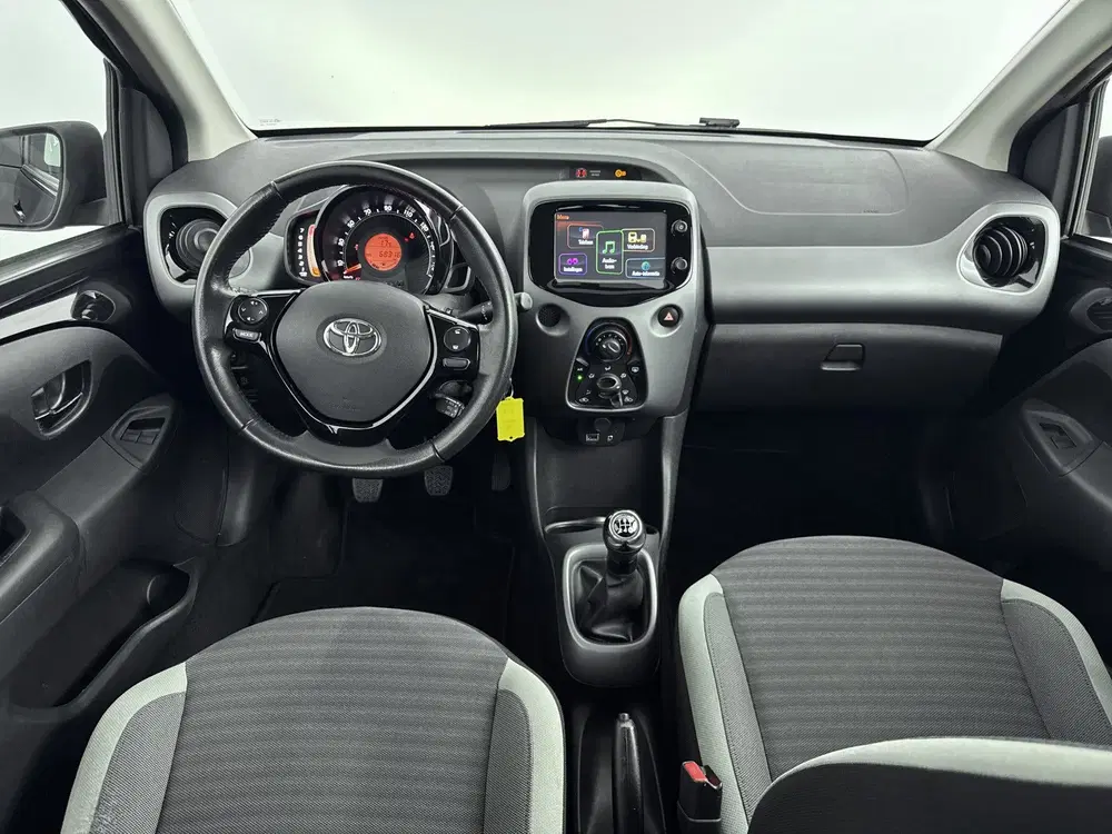 Toyota Aygo 1.0 VVT-i x-play uit 2019, foto 4