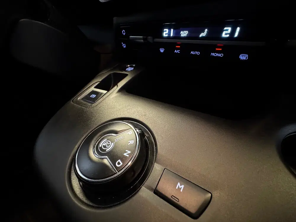 Peugeot Partner 1.5 BlueHDI Automaat L2 3-Persoons Dubbele uit 2022, foto 10