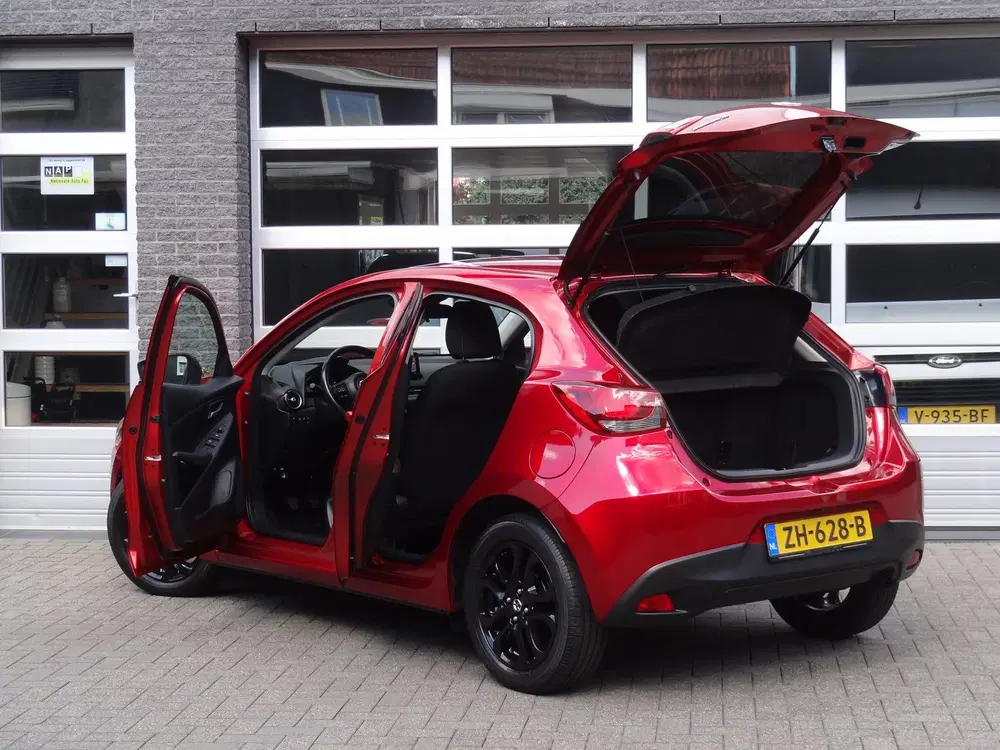 Mazda 2 1.5 Skyactiv-G Sport Selected uit 2019, foto 6