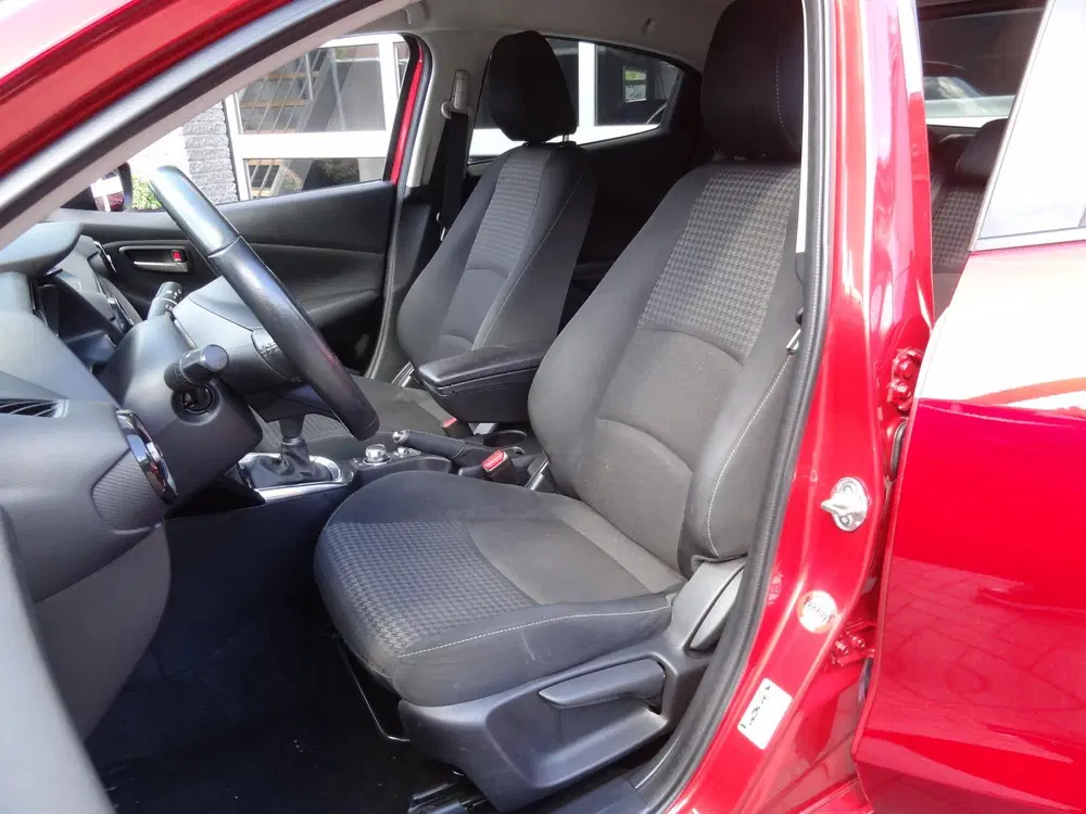 Mazda 2 1.5 Skyactiv-G Sport Selected uit 2019, foto 8