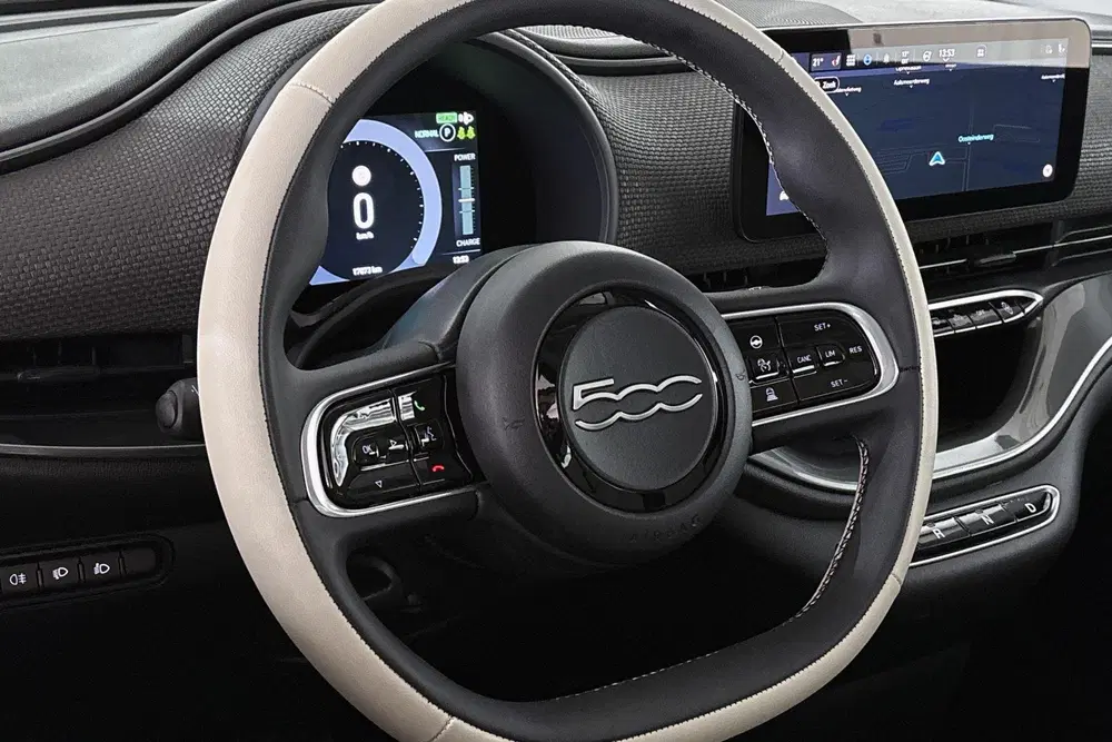Fiat 500 La Prima 42 kWh Pano Leder Stoelverwarming uit 2024, foto 13