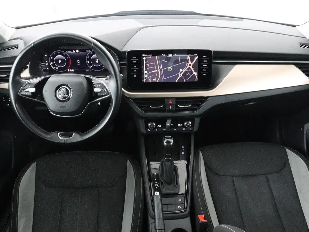 Skoda Kamiq 1.0 TSI Business Edition uit 2021, foto 9