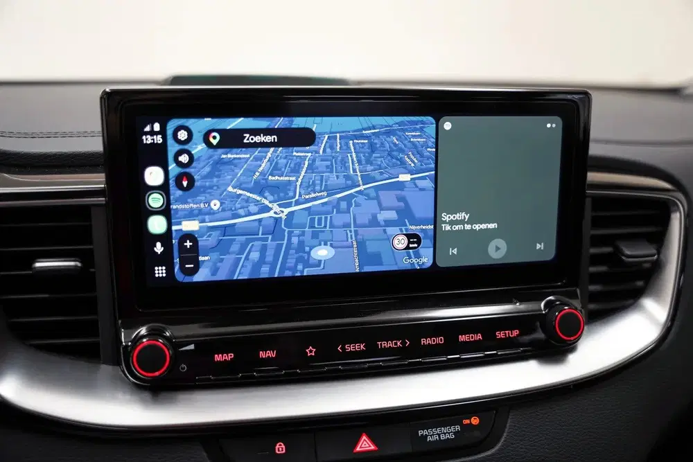Kia Ceed 1.6 GDi PHEV DynamicLine Aut. [ Navi Camer uit 2023, foto 7