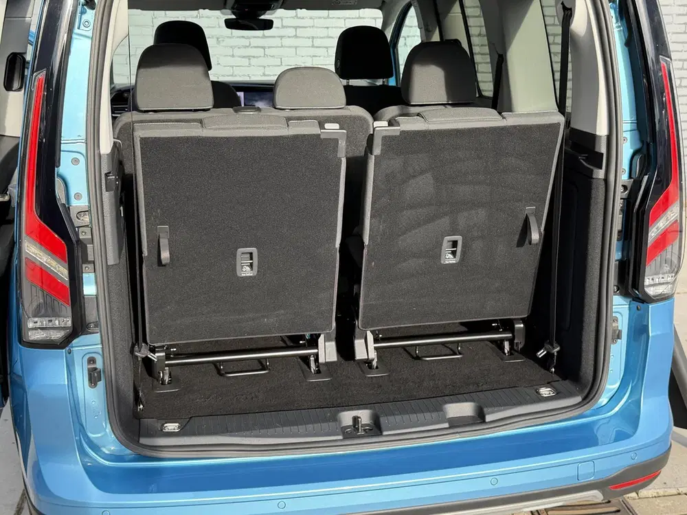 Ford Tourneo Connect 1.5 EB uit 2022, foto 12