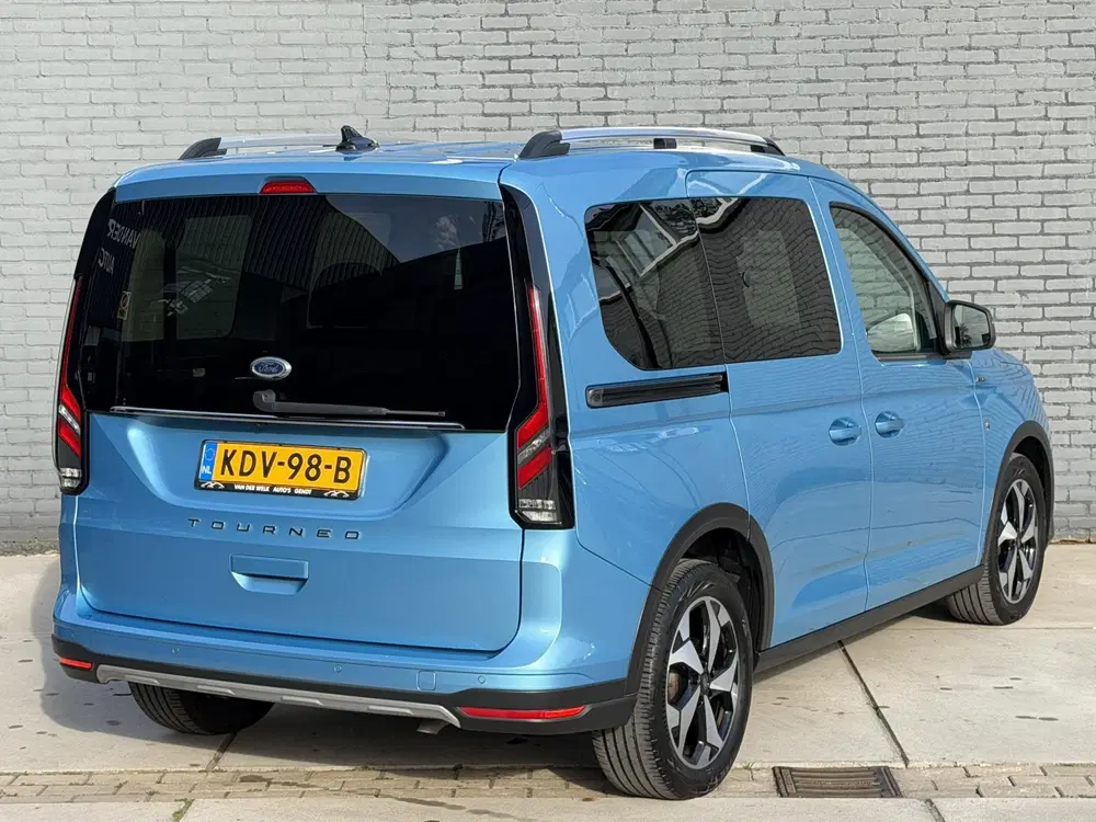 Ford Tourneo Connect 1.5 EB uit 2022, foto 5