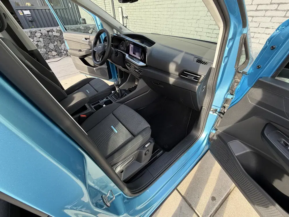 Ford Tourneo Connect 1.5 EB uit 2022, foto 9