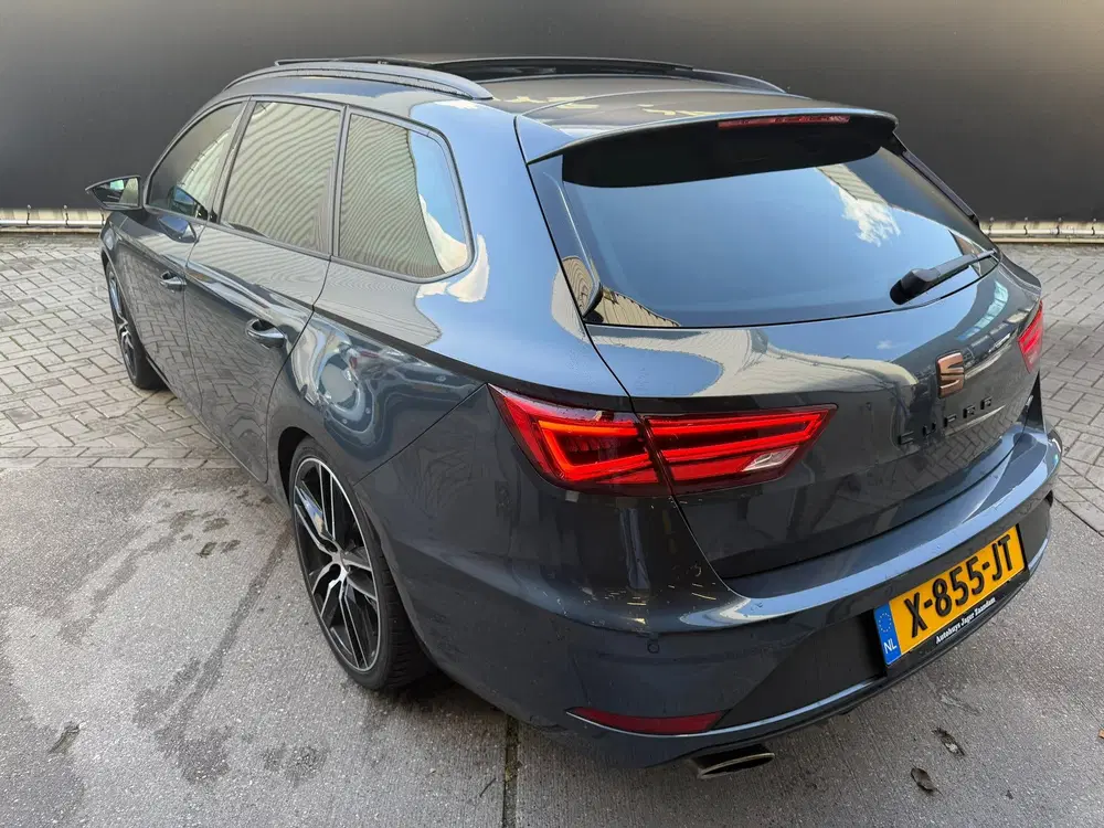 SEAT Leon 2.0 TSI 4DRIVE CUPRA Ultimate Edition Pano uit 2019, foto 5