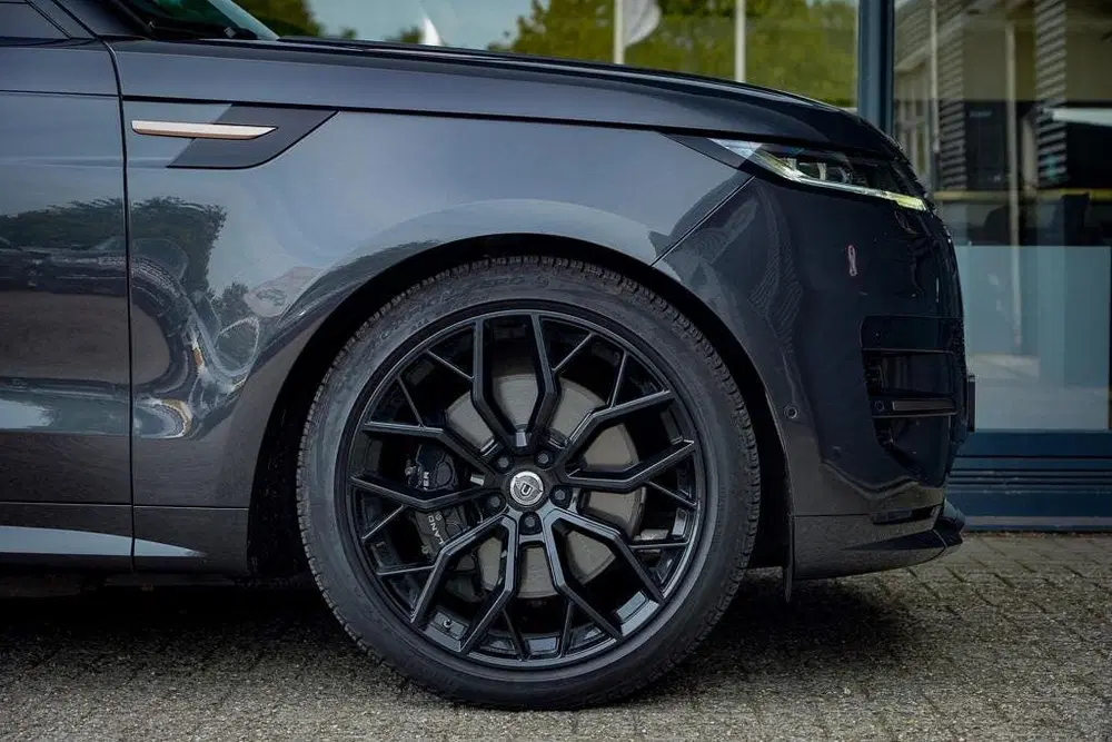 Land Rover Range Rover Sport 3.0 P440e Dynamic HSE uit 2022, foto 11
