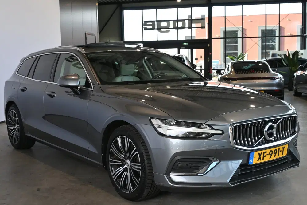 Volvo V60 2.0 T5 Inscription Automaat Clima Cruise P uit 2019, foto 5