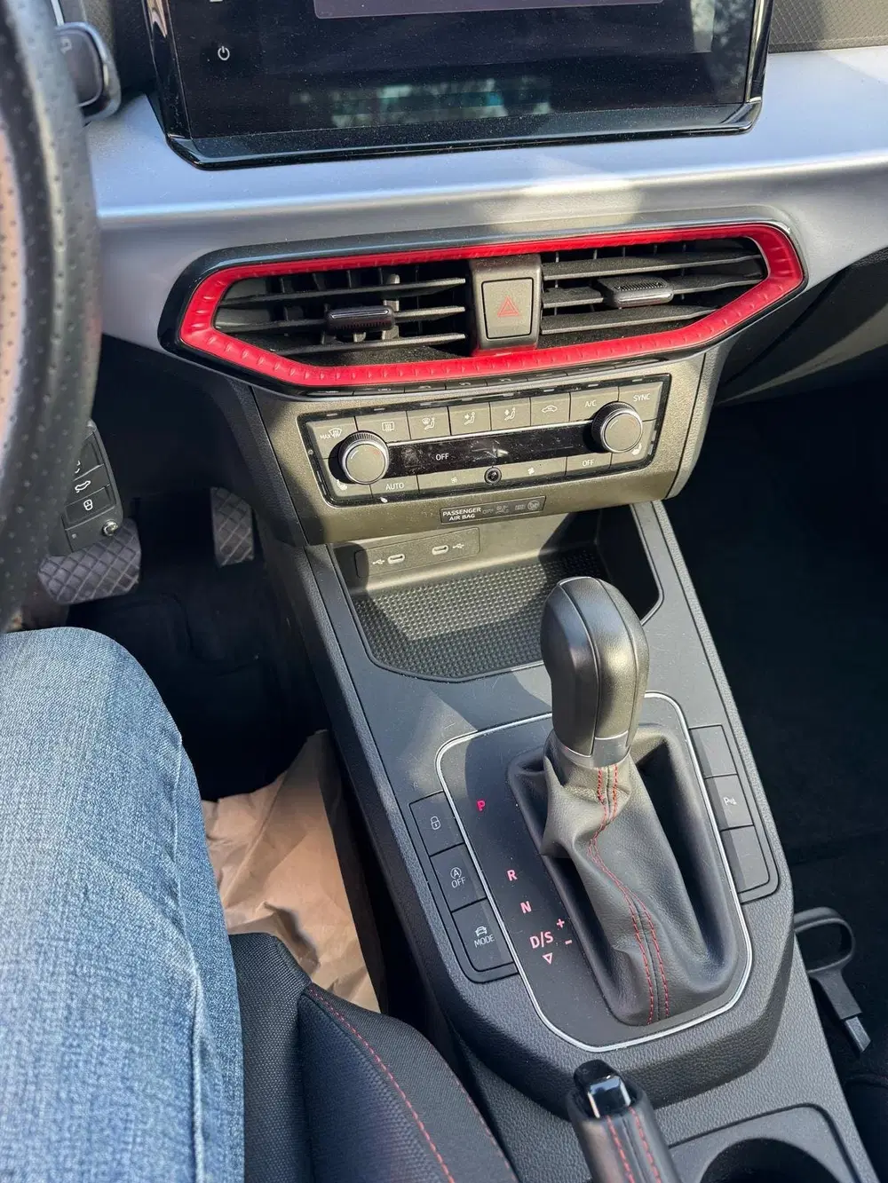 SEAT Ibiza 1.0 EcoTSI FR Business Connect Automaat (2 uit 2023, foto 2