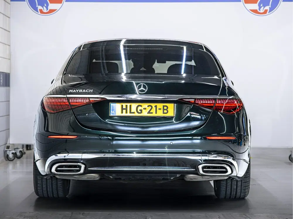 Mercedes-Benz S-Klasse Maybach uit 2022, foto 4