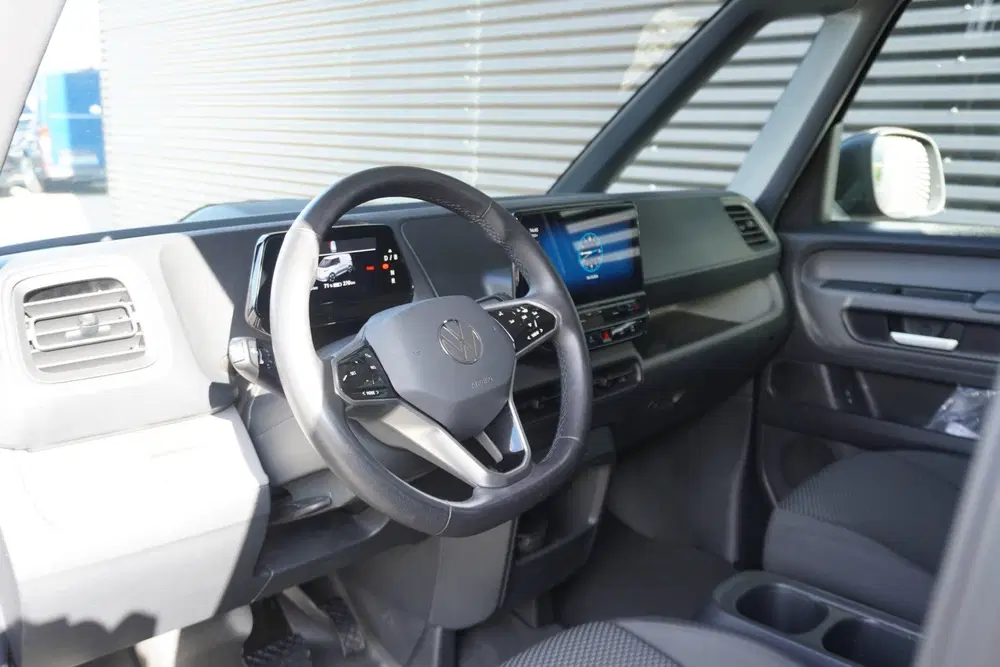 Volkswagen ID. Buzz ID. Buzz Cargo 77 kWh 204pk IQ Light Apple uit 2024, foto 2