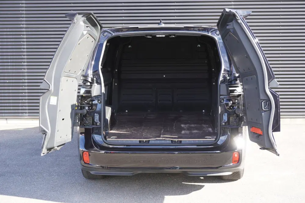 Volkswagen ID. Buzz ID. Buzz Cargo 77 kWh 204pk IQ Light Apple uit 2024, foto 3