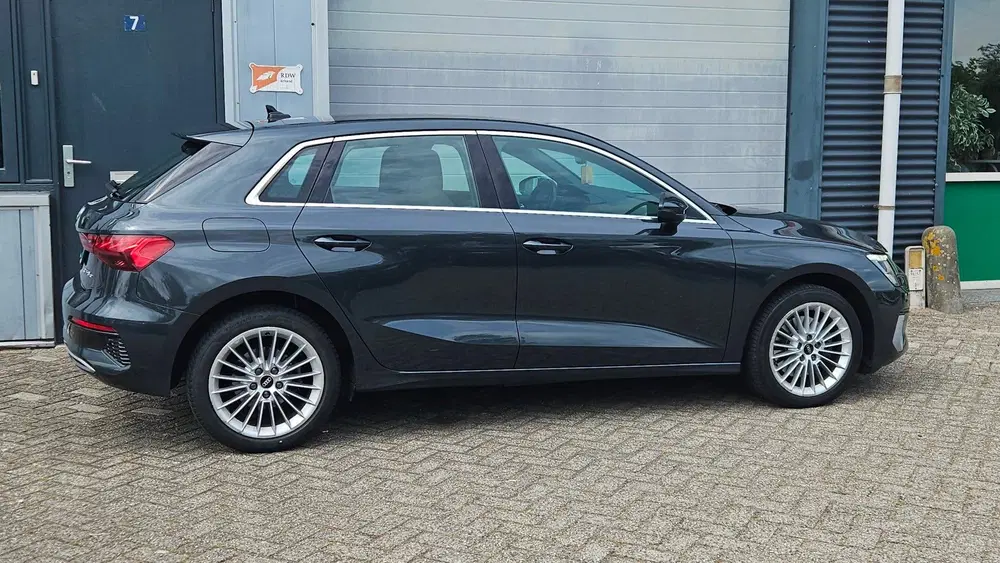 Audi A3 40 TFSI-e Advanced Matrix Virtual Keyless uit 2020, foto 5