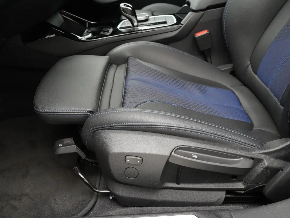 BMW 1-serie 118i Business Edition (bj 2021 uit 2021, foto 15
