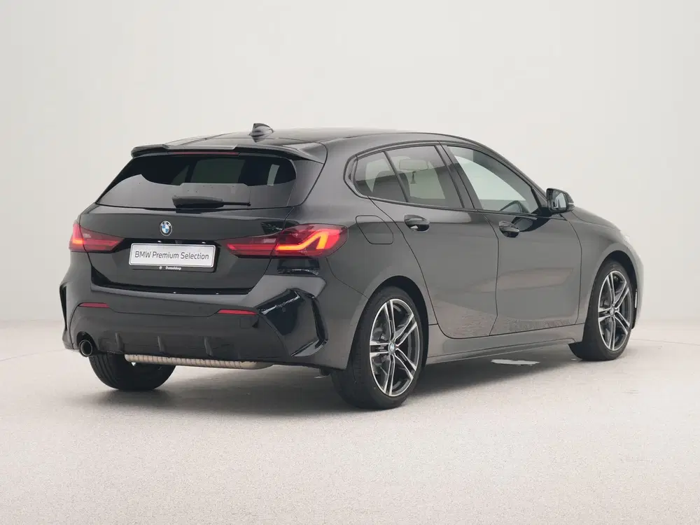 BMW 1-serie 118i Business Edition (bj 2021 uit 2021, foto 8