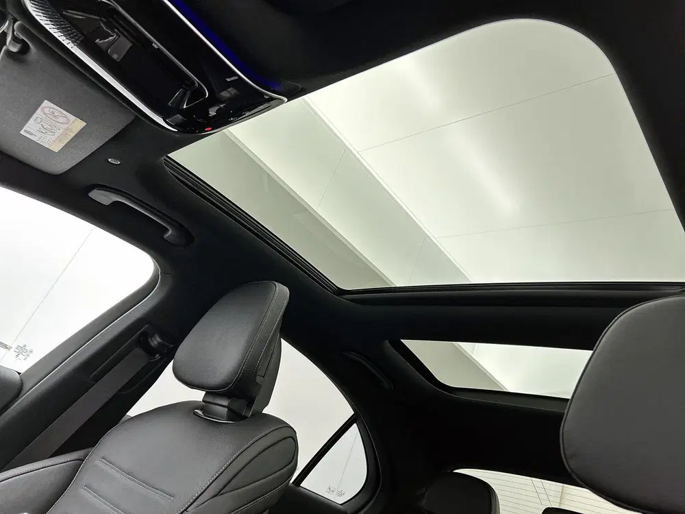 Mercedes-Benz C-Klasse 300 e 140 Years Edition uit 2026, foto 12