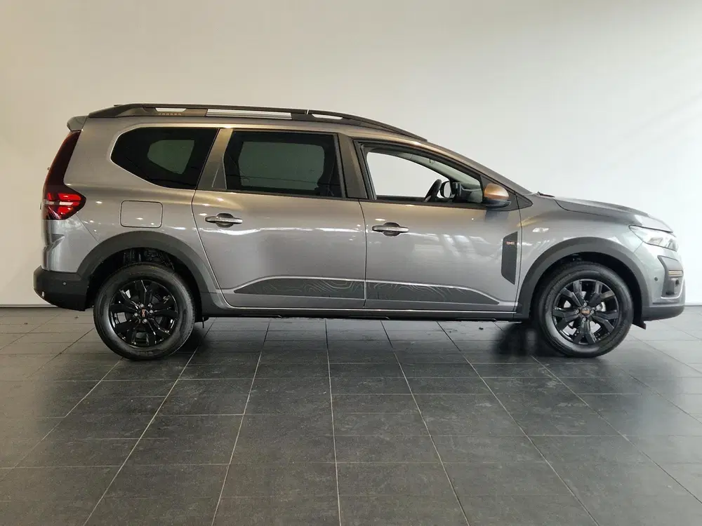 Dacia Jogger 1.0 TCe 110 Extreme 5p. uit 2025, foto 14