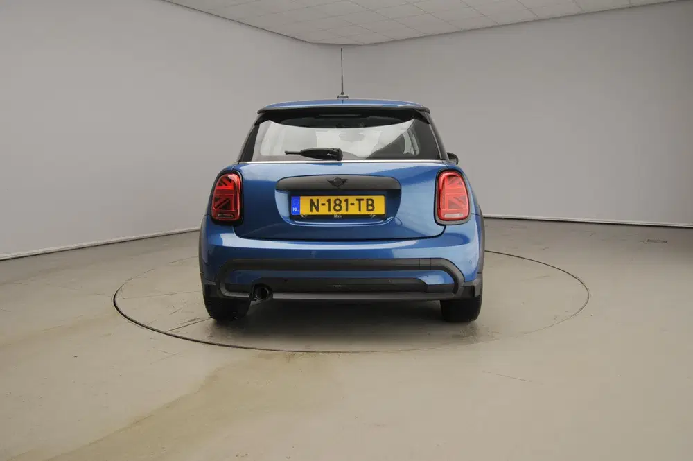 Mini One One Sportstoelen uit 2022, foto 3