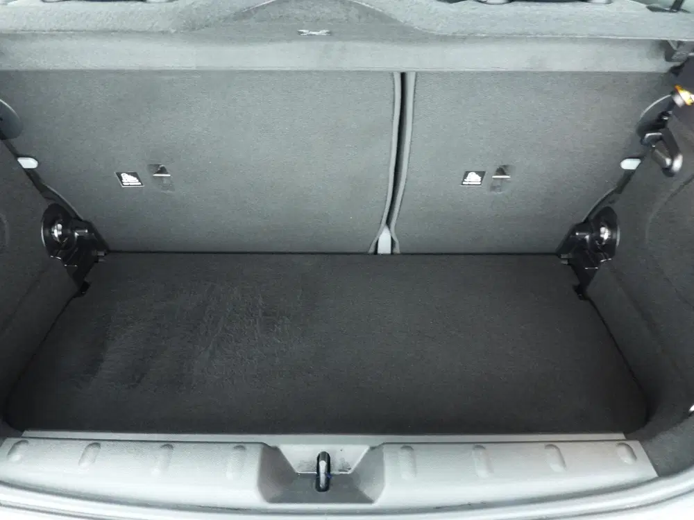 Mini One One Sportstoelen uit 2022, foto 9