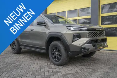 Toyota Hilux 2.8 D-4D Hybrid Invincible JBL Full Option uit 2026