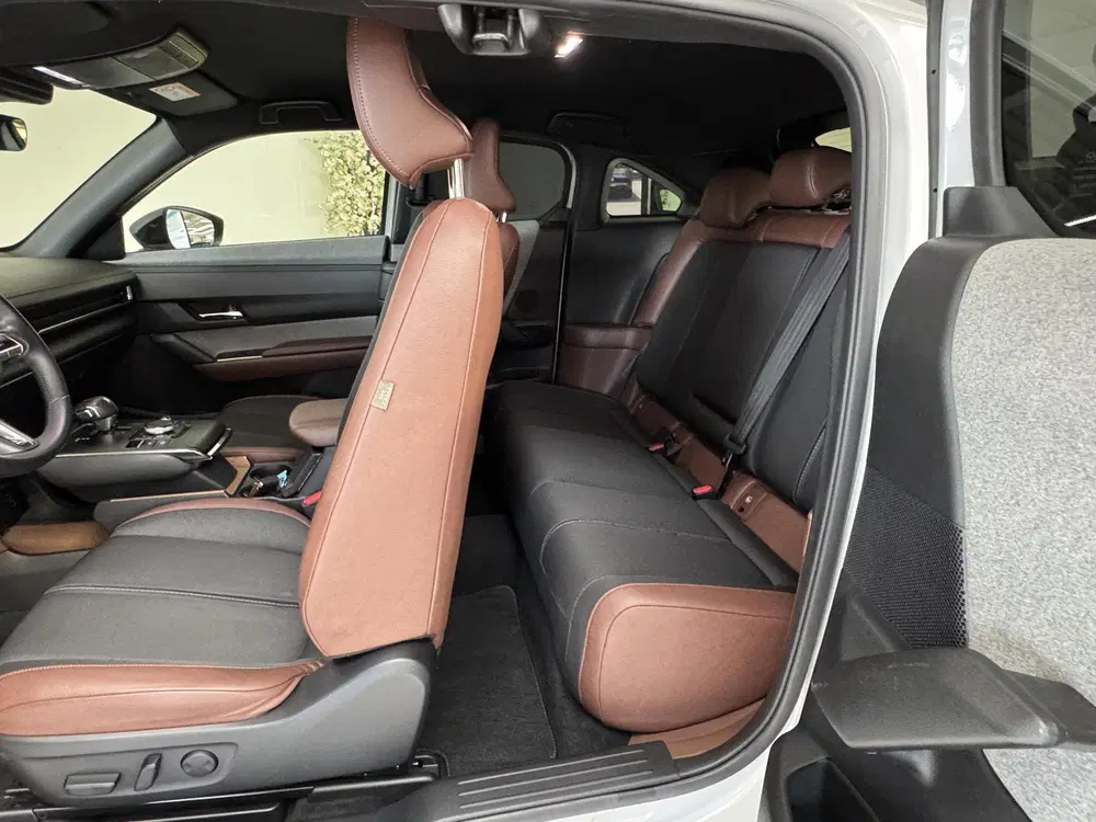 Mazda MX-30 e-SkyActiv 145 First Edition 36 kWh uit 2021, foto 10