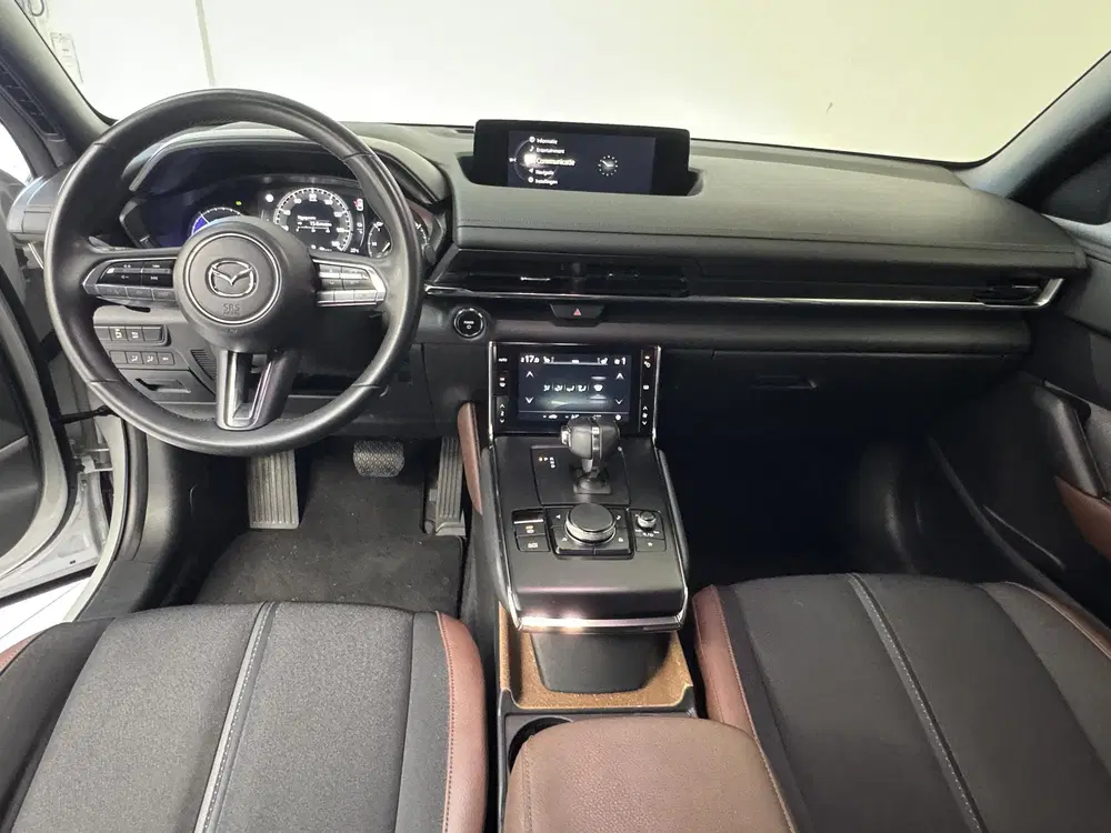 Mazda MX-30 e-SkyActiv 145 First Edition 36 kWh uit 2021, foto 3