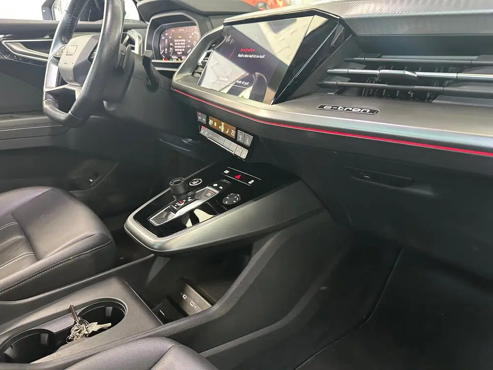 Audi Q4 e-tron 40 Launch edition Advanced Plus 77 kWh SOH uit 2021, foto 15