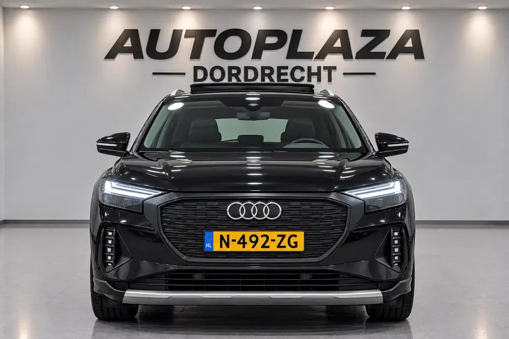 Audi Q4 e-tron 40 Launch edition Advanced Plus 77 kWh SOH uit 2021, foto 2
