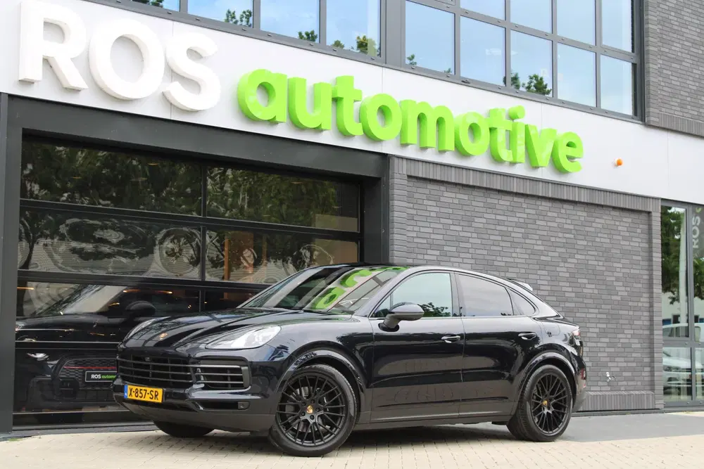 Porsche Cayenne Cayenne Coupé 3.0 E-Hybrid Platinum Editio uit 2022
