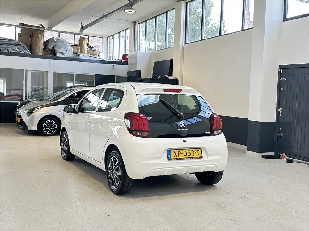 Peugeot 108 1.0 e-VTi Active Automaat uit 2019, foto 6