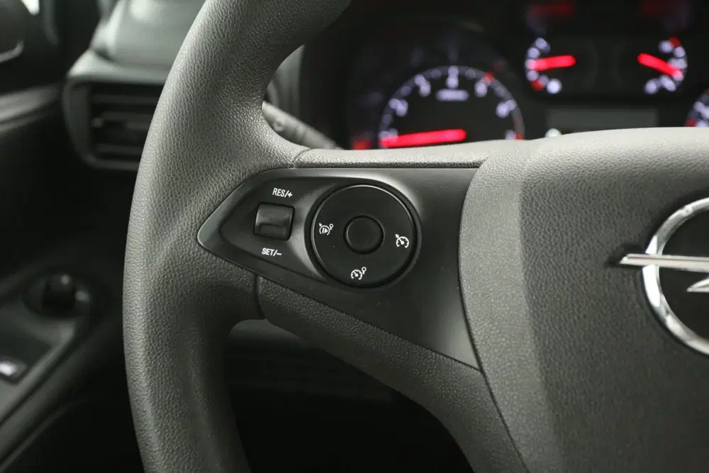 Opel Combo 1.5D Turbo uit 2021, foto 14