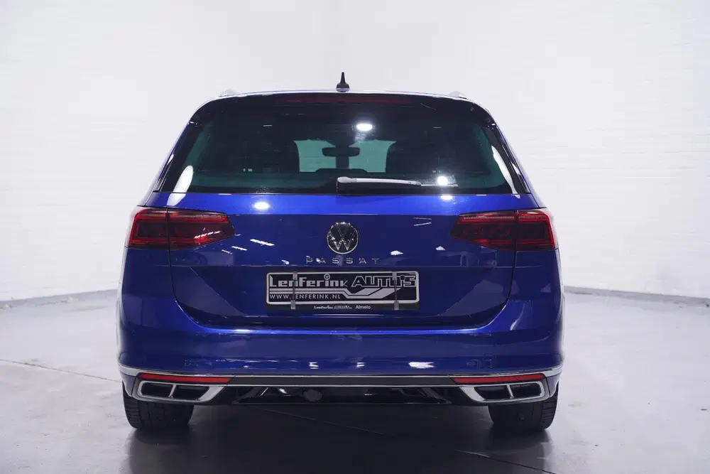 Volkswagen Passat 1.5 TSI R-Line Business + NAP IQ.L uit 2022, foto 11