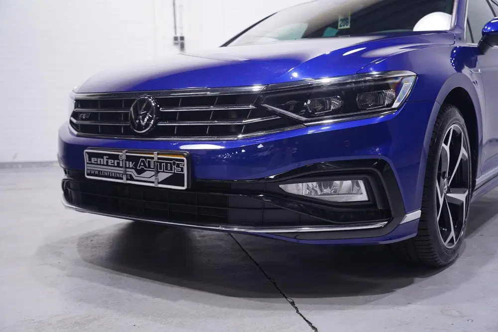 Volkswagen Passat 1.5 TSI R-Line Business + NAP IQ.L uit 2022, foto 5