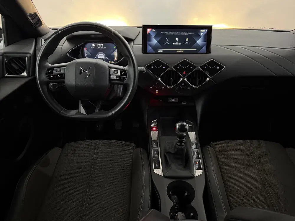 DS Automobiles DS 3 Crossback DS DS 3 Crossback 1.2 PureTech Business Ca uit 2022, foto 11