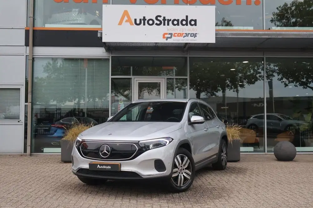 Mercedes-Benz EQA MERCEDES EQA 250+ 190pk Luxury Line SoH 94 uit 2023, foto 3