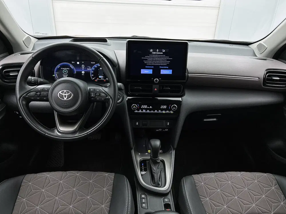 Toyota Yaris Cross 1.5 Hybrid 130 Executive + uit 2025, foto 4