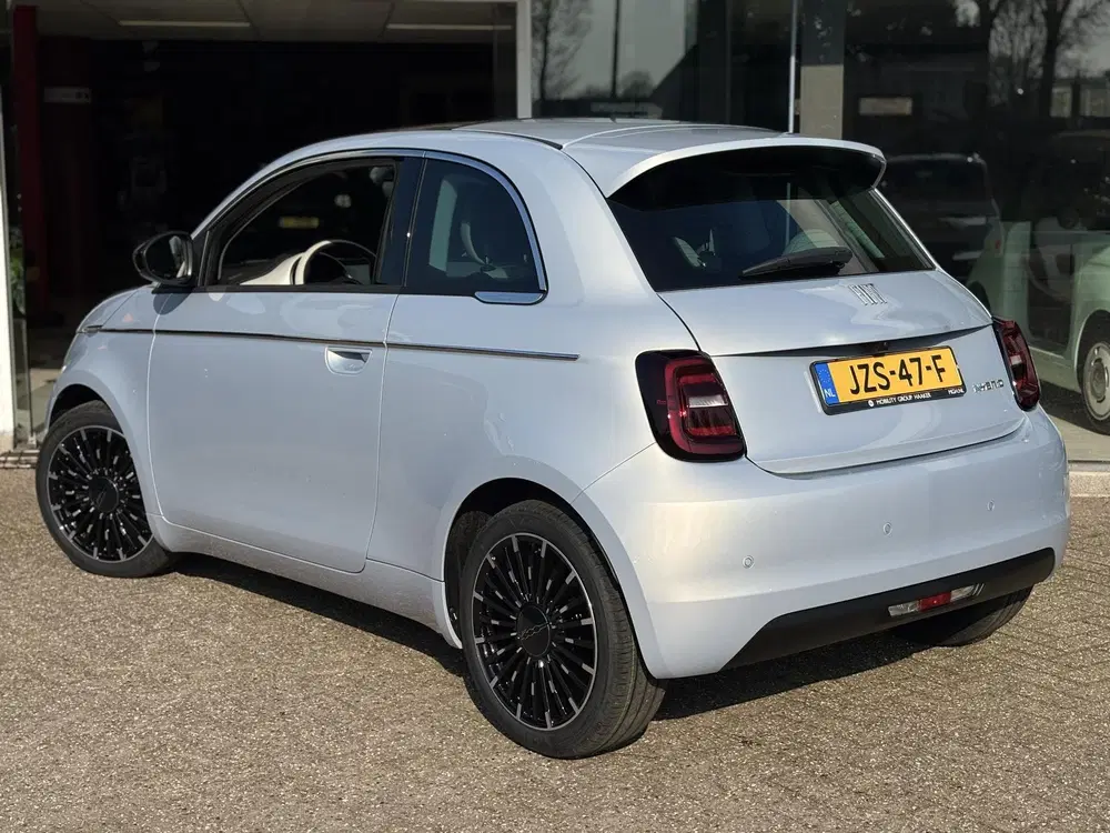 Fiat 500 1.0 Hybrid La Prima uit 2026, foto 10