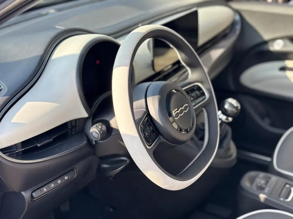 Fiat 500 1.0 Hybrid La Prima uit 2026, foto 11