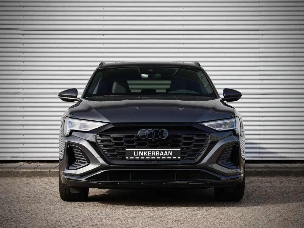 Audi Q8 55 quattro S Edition uit 2024, foto 12