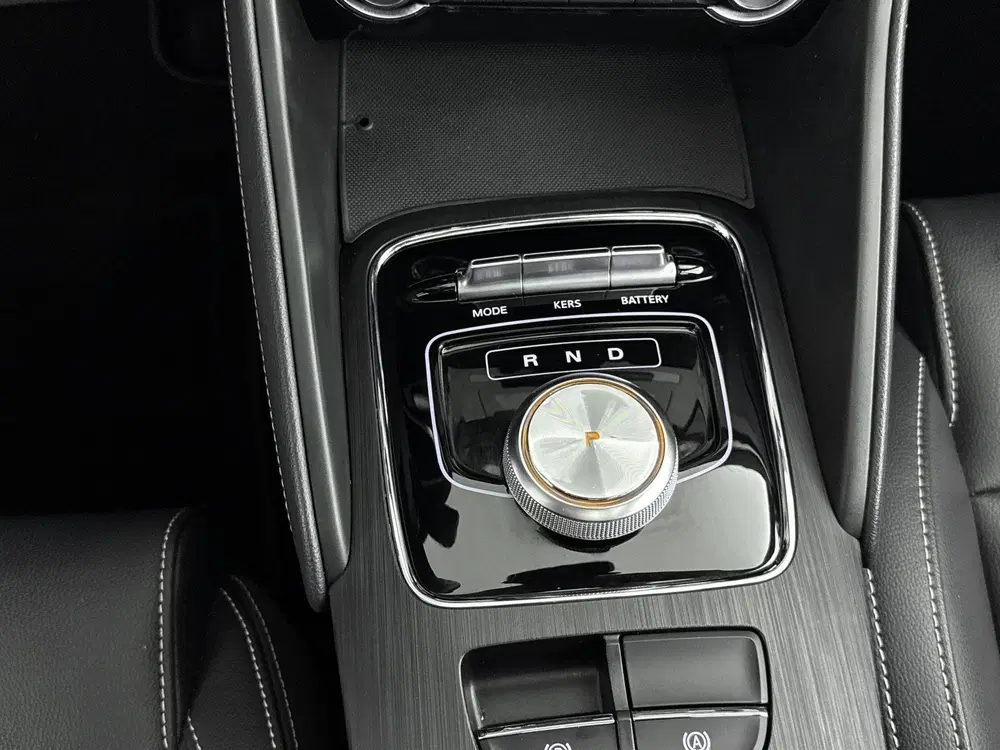 MG ZS EV Luxury 45 kWh Ledere bekleding uit 2021, foto 14