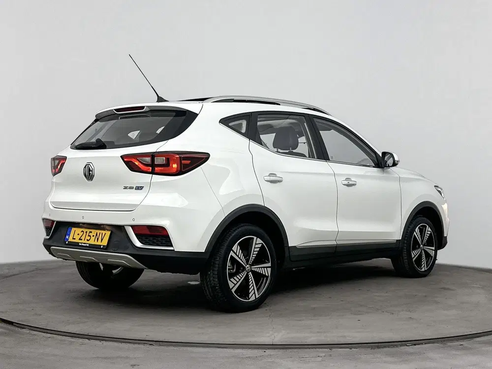 MG ZS EV Luxury 45 kWh Ledere bekleding uit 2021, foto 4