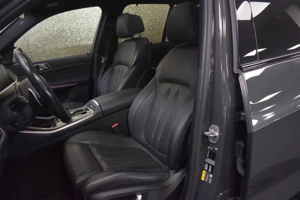 BMW X5 45e M-Sport xDrive 394pk uit 2021, foto 3