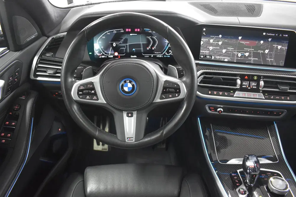 BMW X5 45e M-Sport xDrive 394pk uit 2021, foto 4