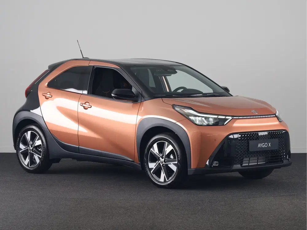 Toyota Aygo X Hybrid 115 pulse + Easy Pack (bj 2026) uit 2026, foto 11