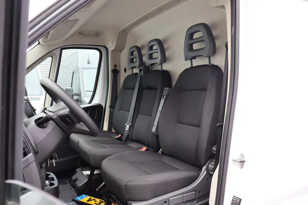 Fiat Ducato 2.2 MJ L2 H2 Airco BPM Vrij (bj 2024) uit 2024, foto 2