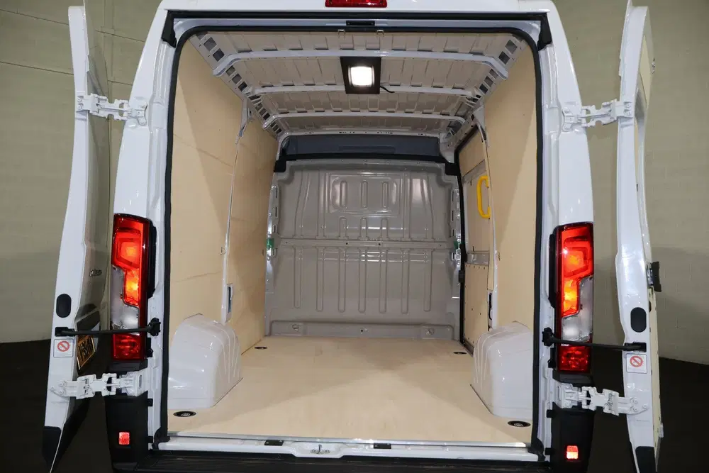 Fiat Ducato 2.2 MJ L2 H2 Airco BPM Vrij (bj 2024) uit 2024, foto 3