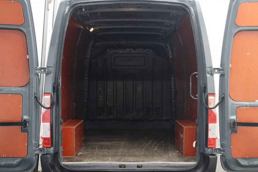 Renault Master T35 2.3 dCi 150 L2H2 Energy Comfort Automa uit 2022, foto 14