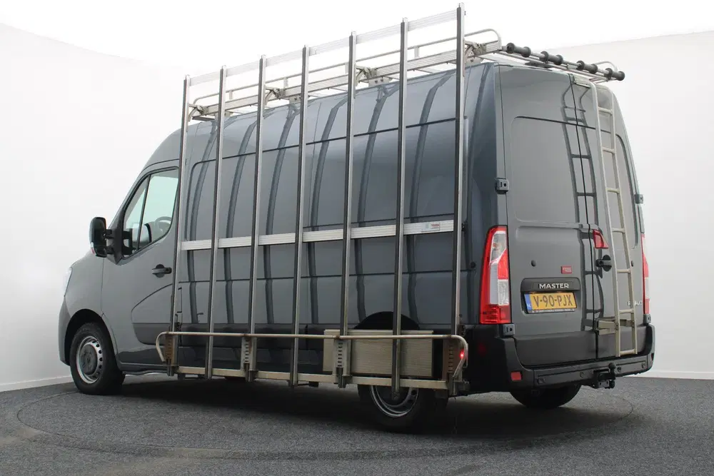Renault Master T35 2.3 dCi 150 L2H2 Energy Comfort Automa uit 2022, foto 3