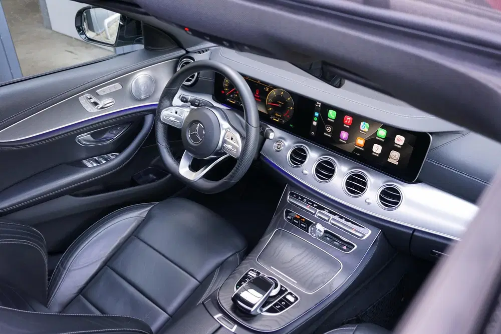 Mercedes-Benz E-Klasse 400 d 4Matic Premium Plus AMG uit 2019, foto 3